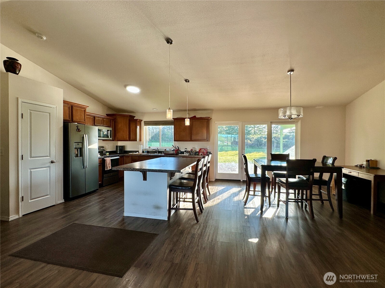 22 Shorthorn Property Photo 6