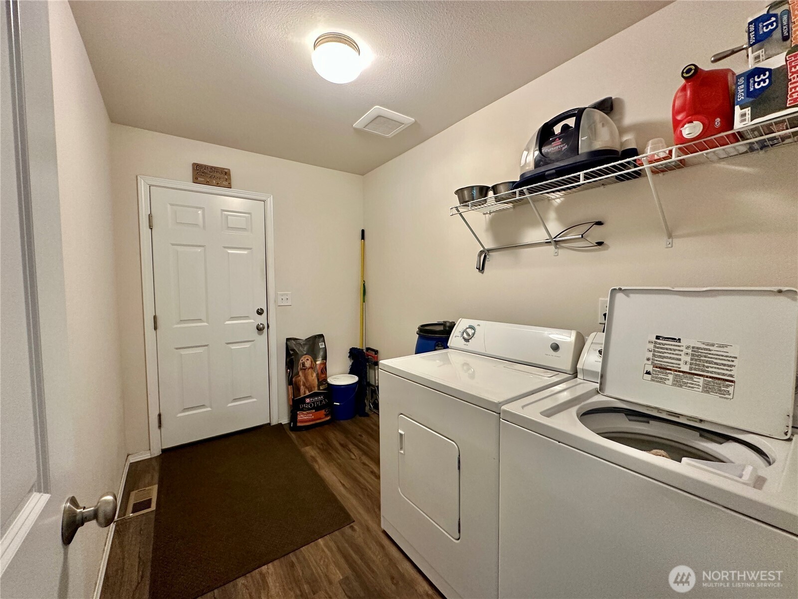 22 Shorthorn Property Photo 10