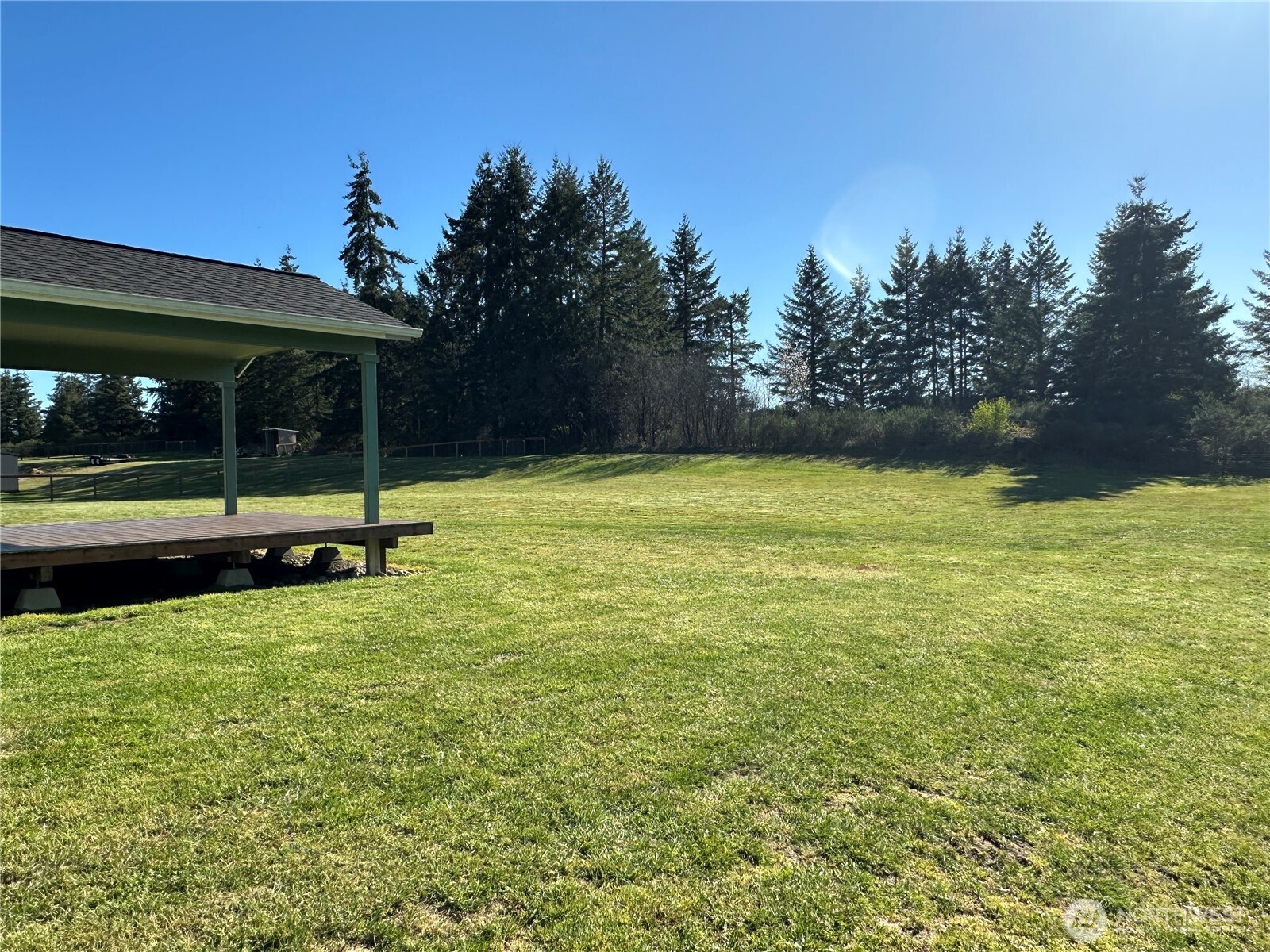 22 Shorthorn Property Photo 19
