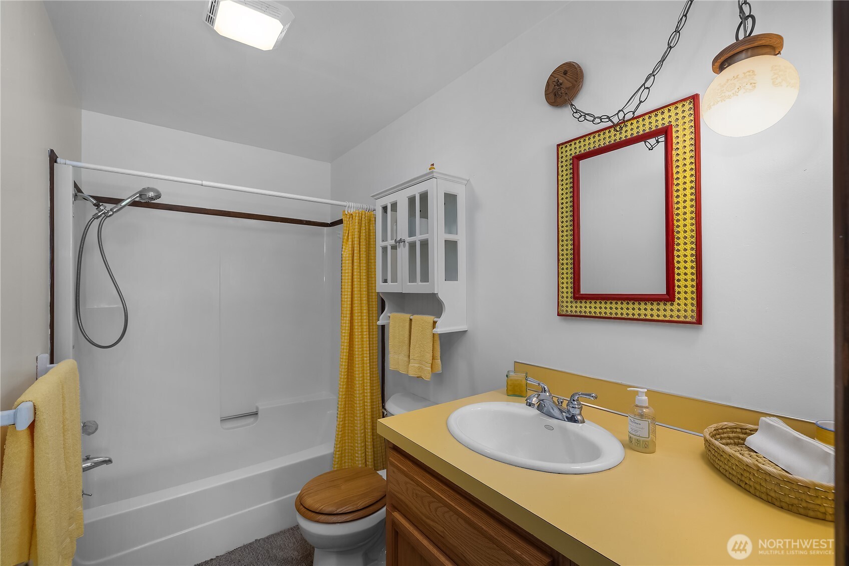 131 N Fairway Drive Property Photo 14