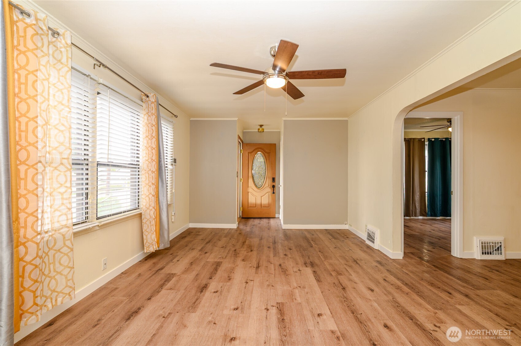 4413 Terrace Heights Drive Property Photo 4