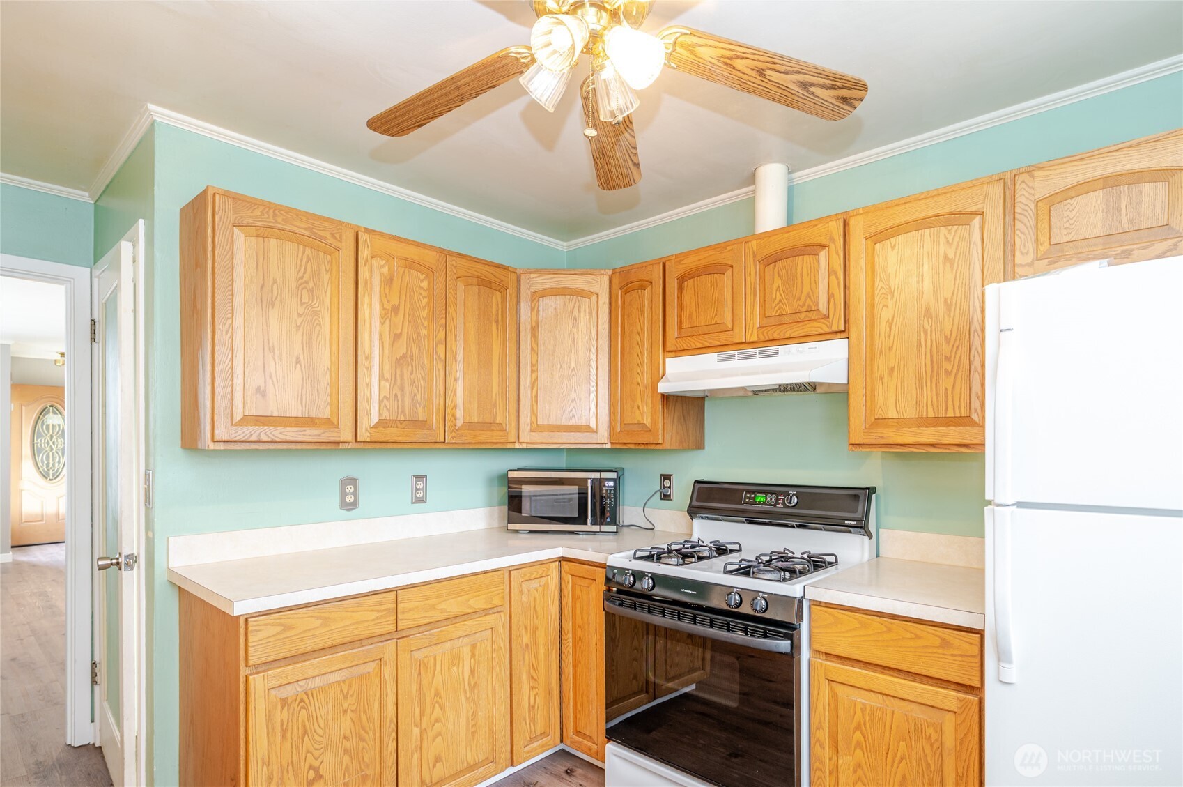 4413 Terrace Heights Drive Property Photo 6
