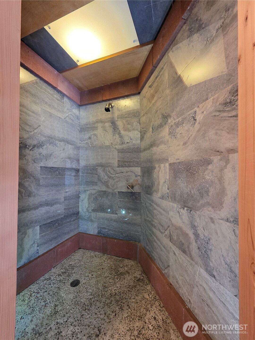 5612 Cape George Rd Property Photo 5
