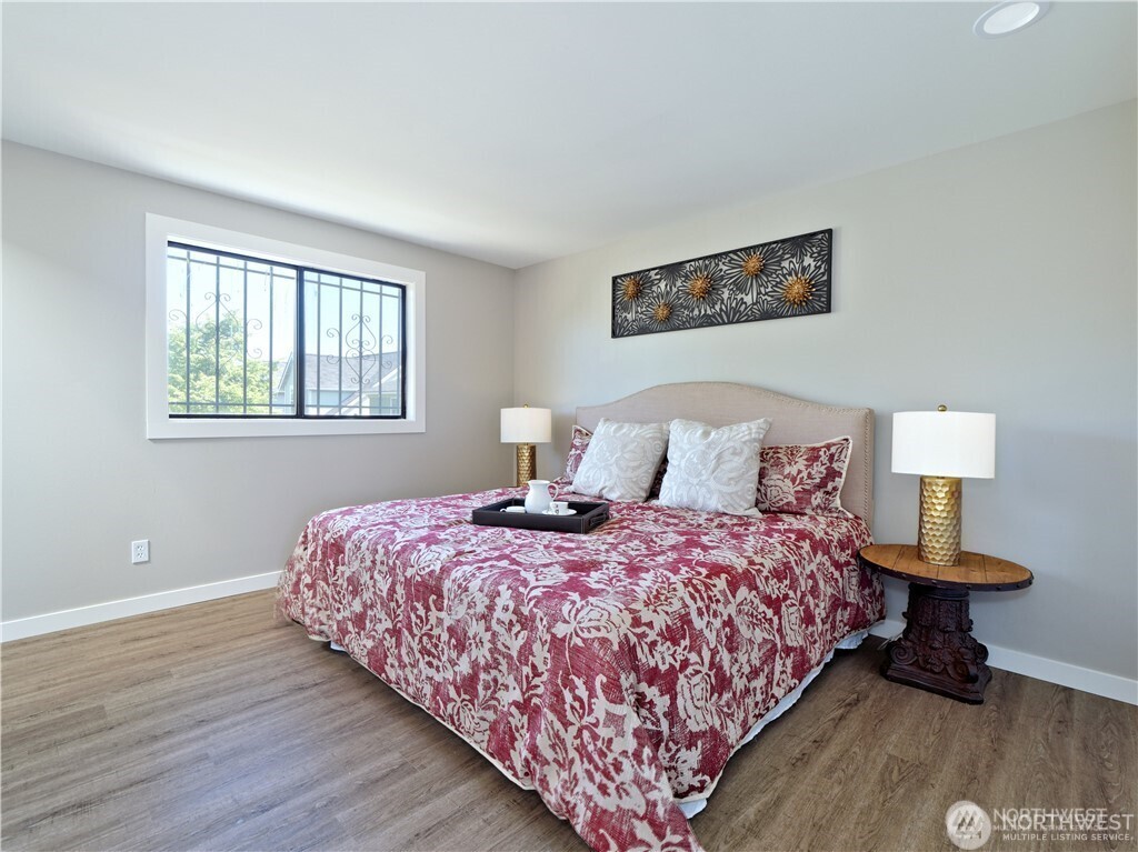 6750 28th Avenue Property Photo 8