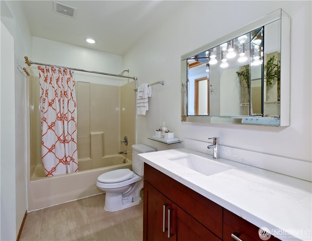 6750 28th Avenue Property Photo 17