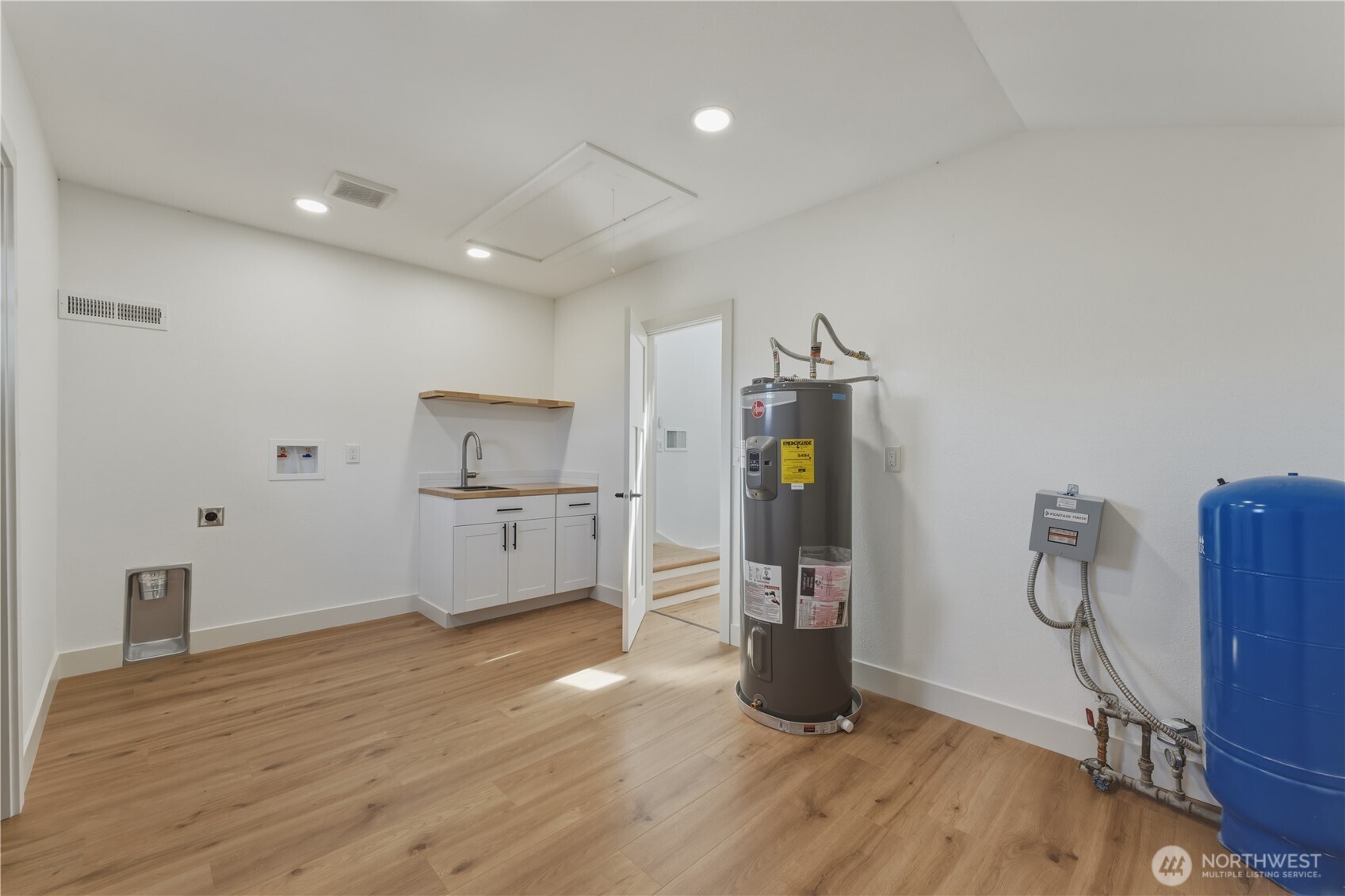 54027 Summers Lane Property Photo 16