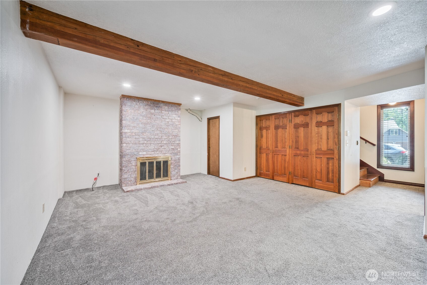 13 Judith Place Property Photo 24