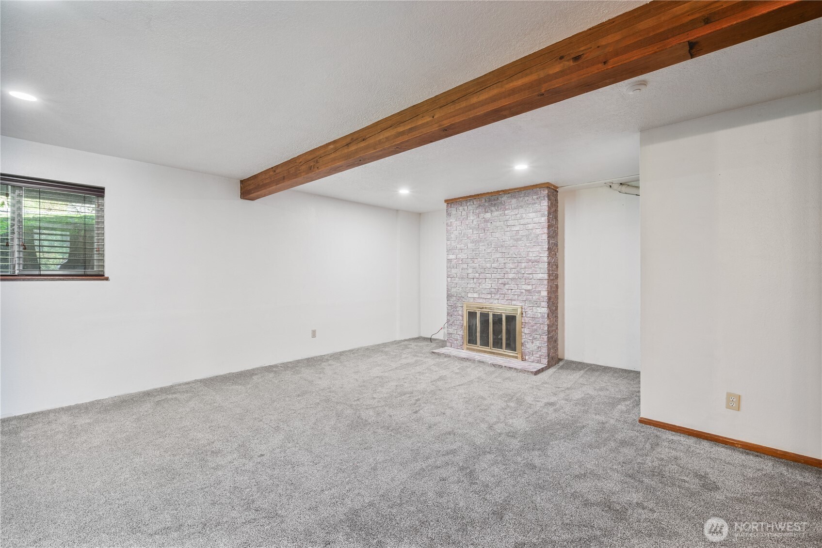 13 Judith Place Property Photo 26