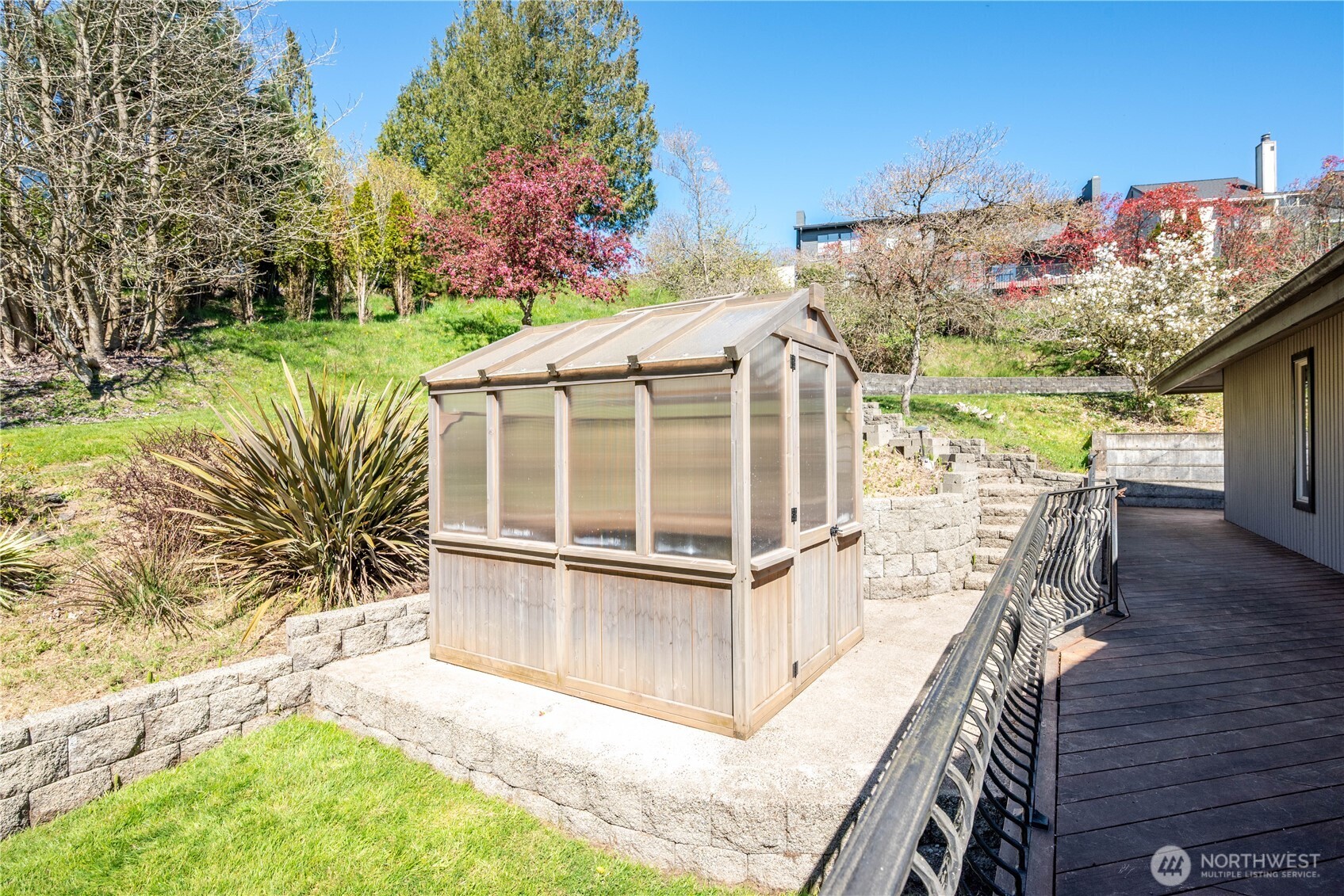 13 Judith Place Property Photo 32