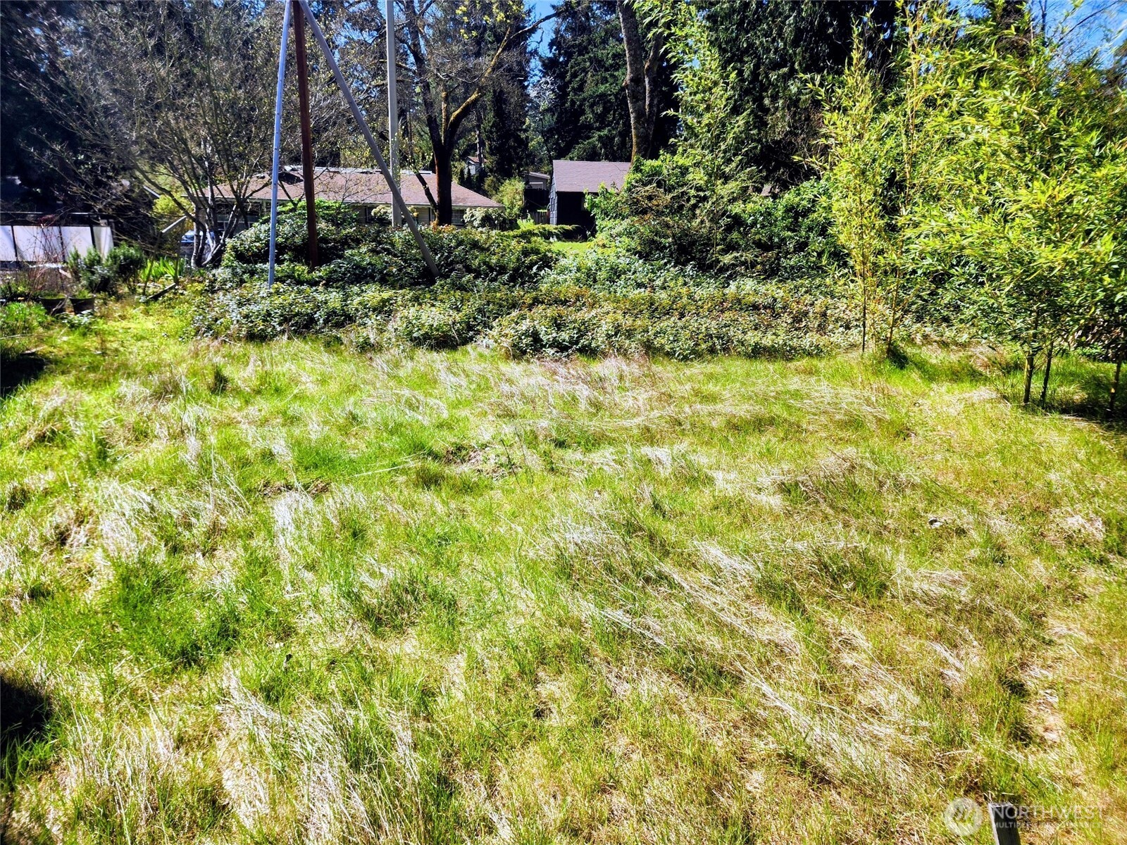 11744 35th Avenue Property Photo 4