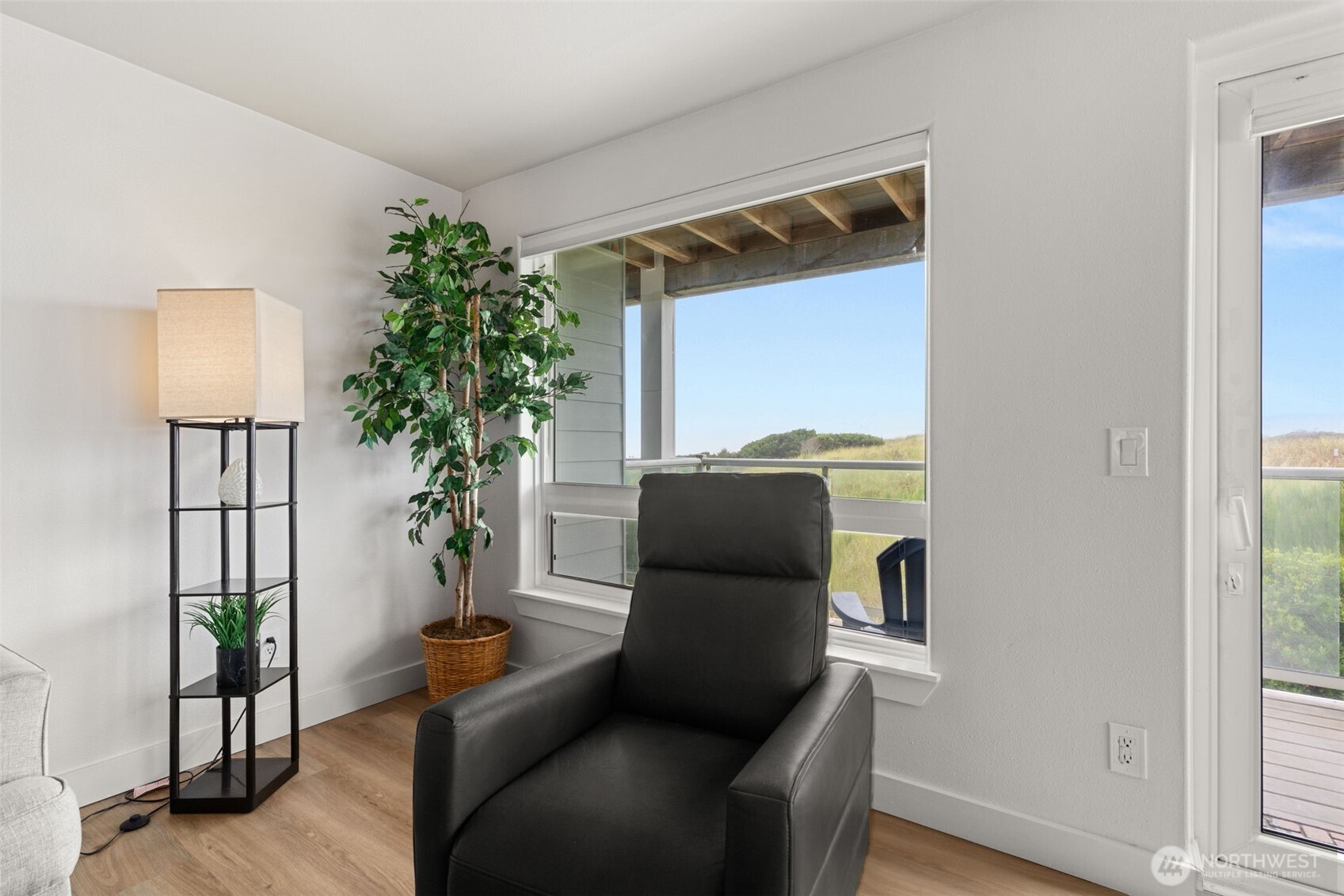 1600 W Ocean Avenue 928 Property Photo 5