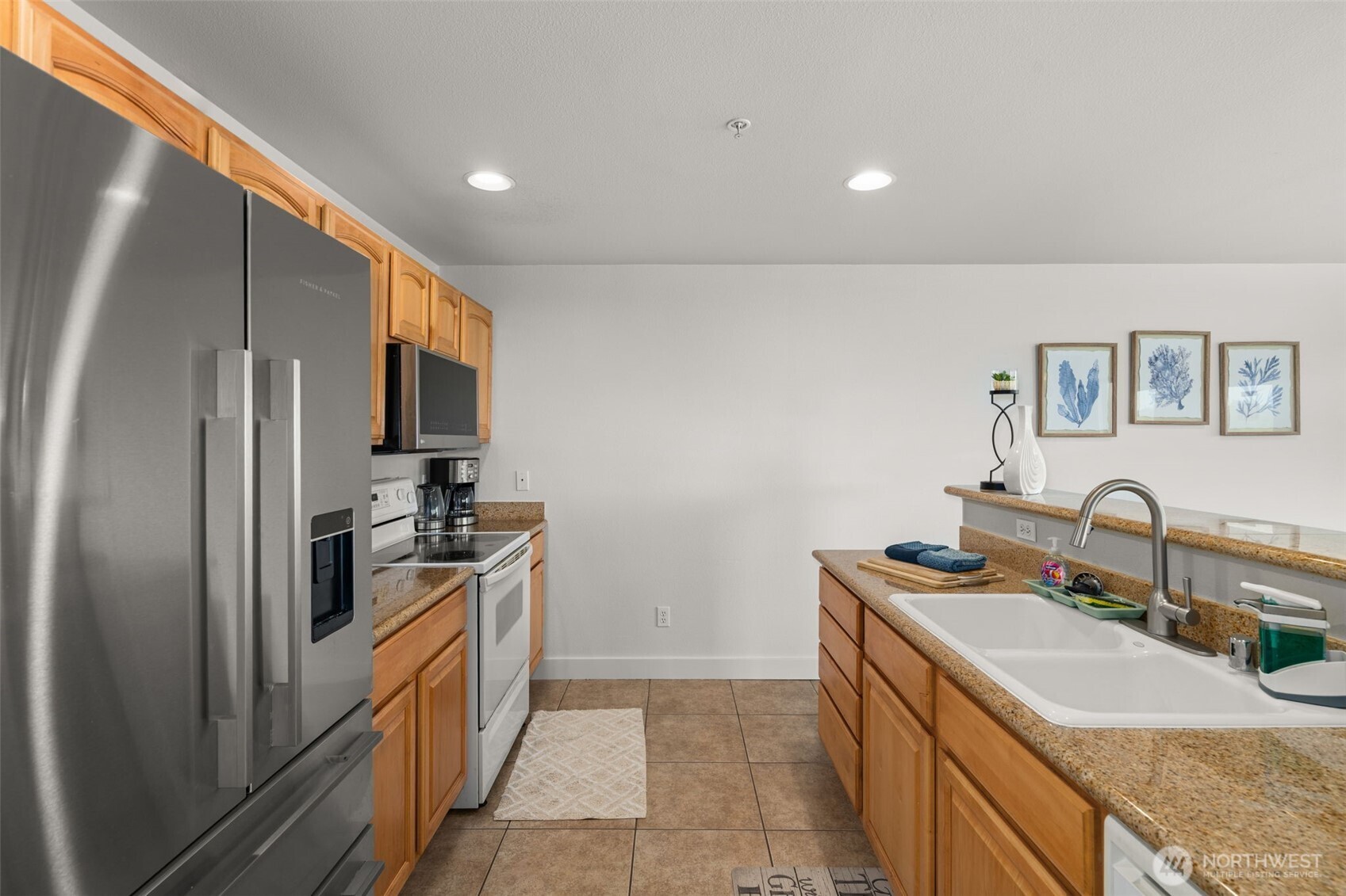 1600 W Ocean Avenue 928 Property Photo 9