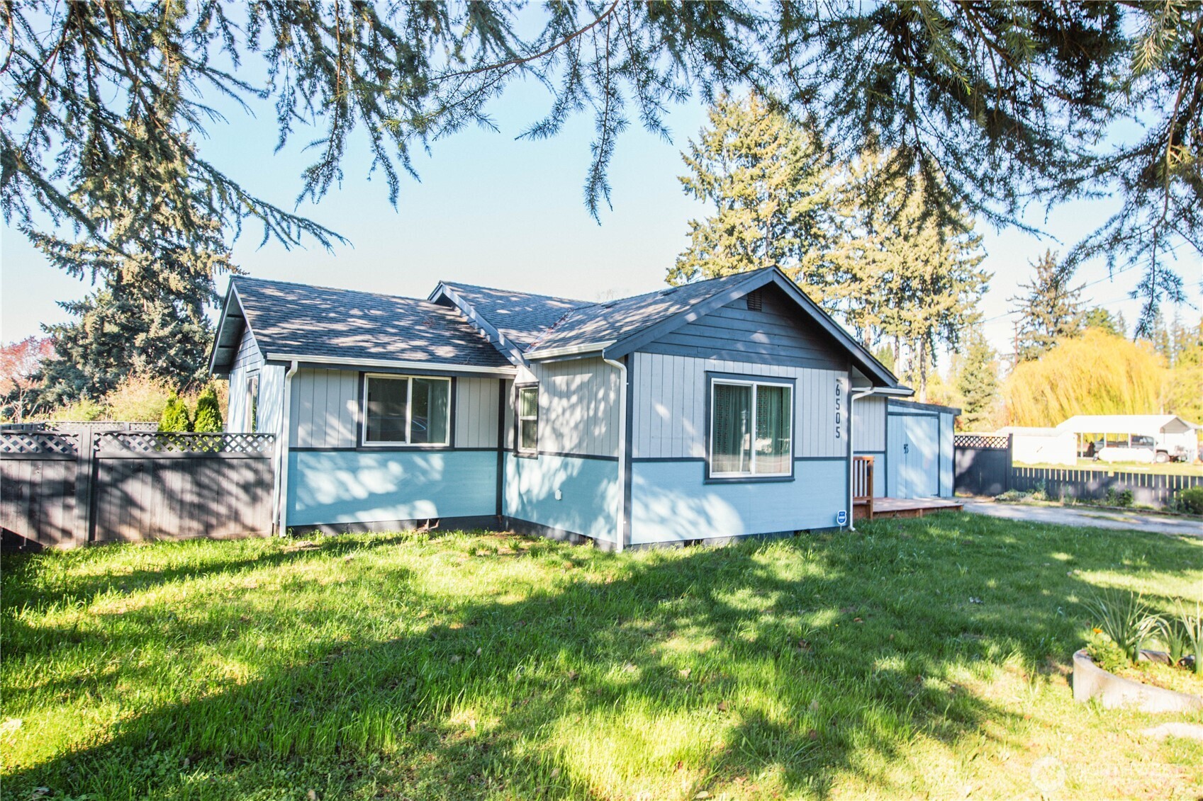 6505 Stewart Avenue Property Photo 2
