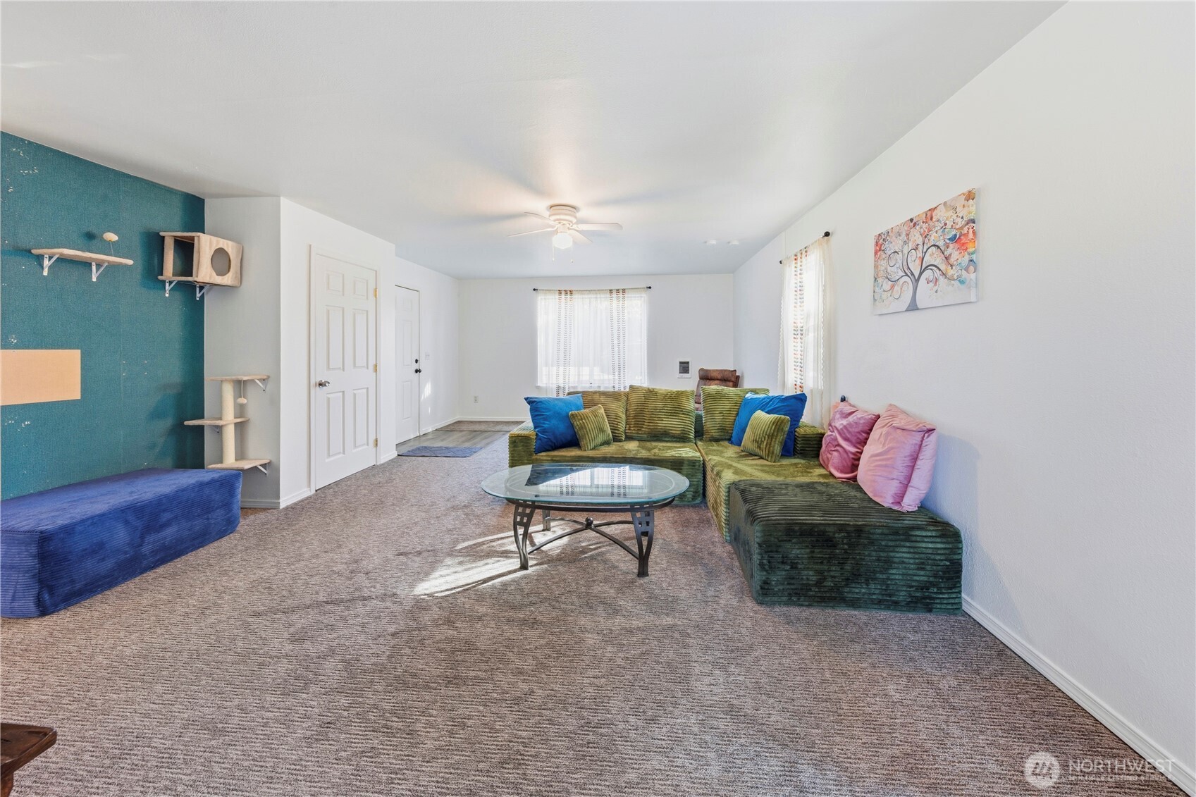 6505 Stewart Avenue Property Photo 9