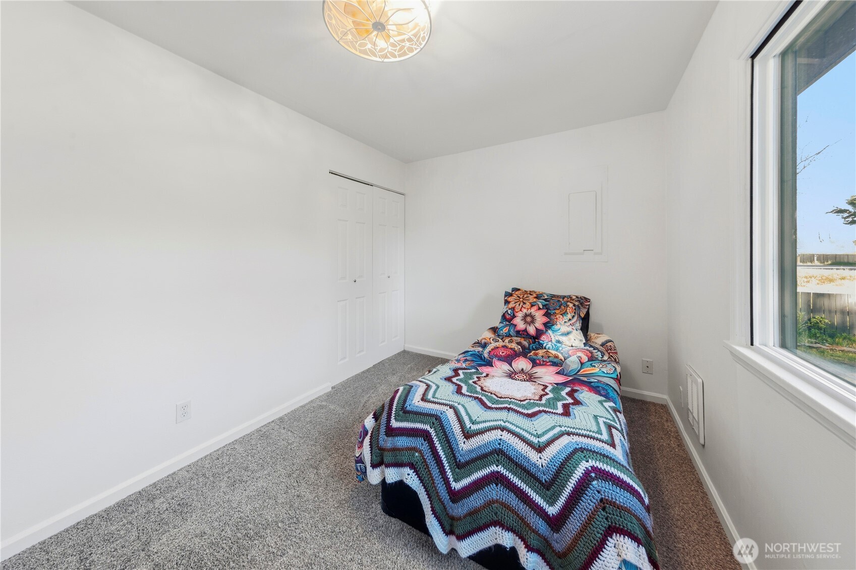 6505 Stewart Avenue Property Photo 16