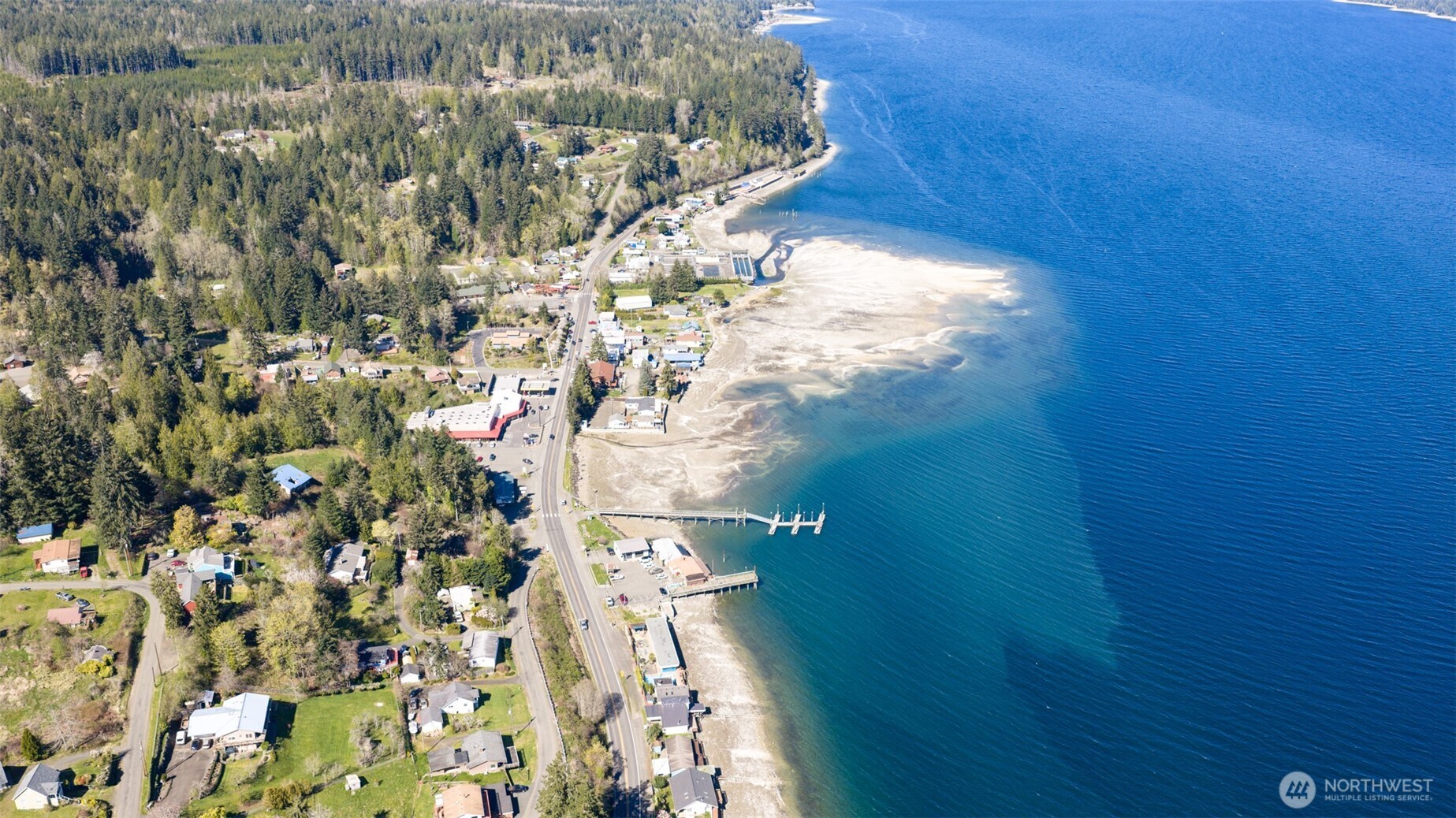 24050 N Us Highway 101 Property Photo 7