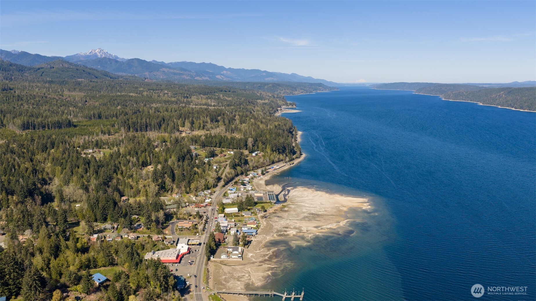 24050 N Us Highway 101 Property Photo 8
