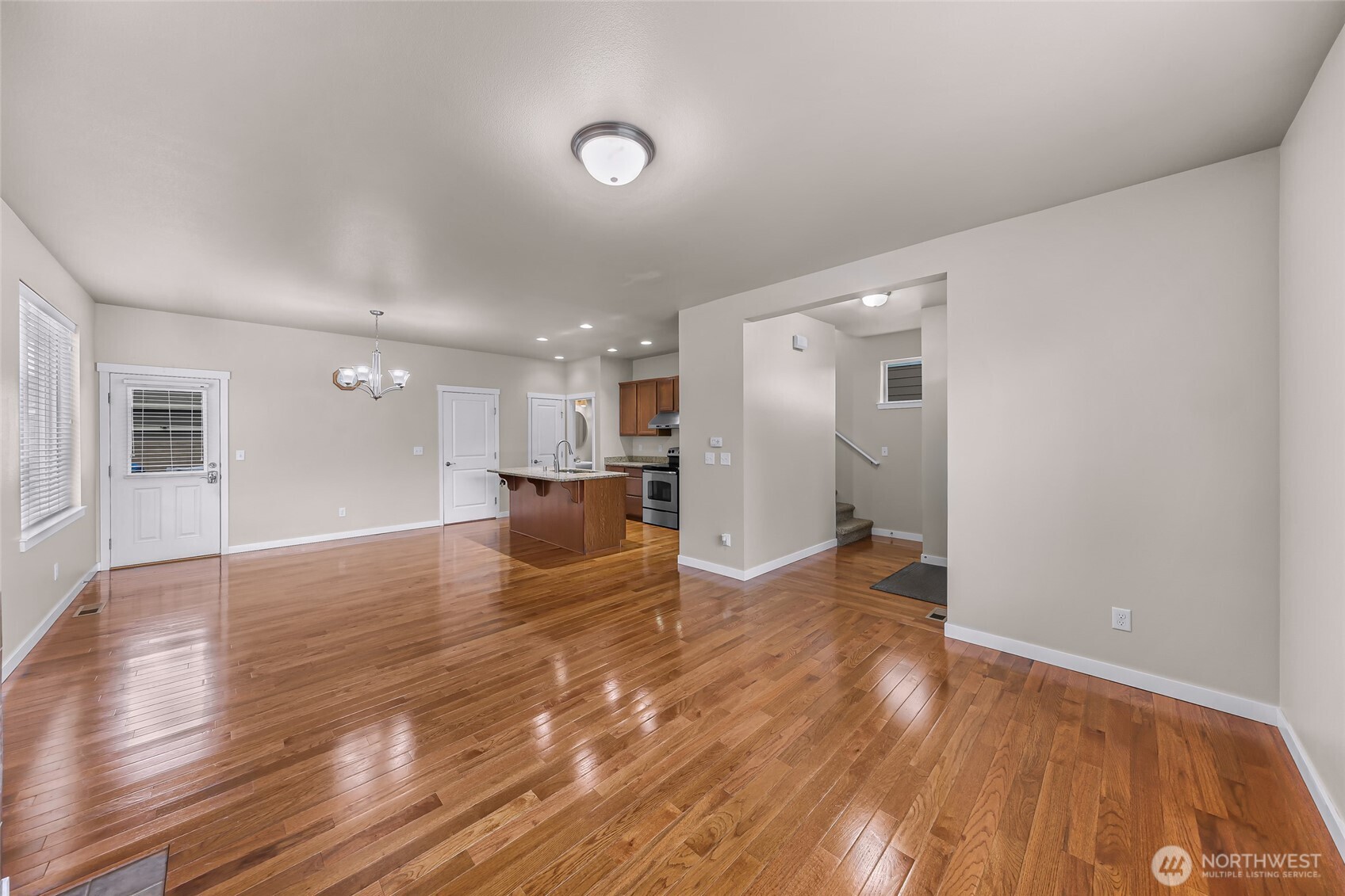 336 Tremont Avenue Property Photo 6
