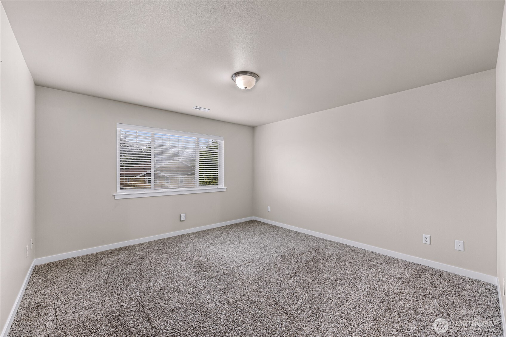 336 Tremont Avenue Property Photo 21