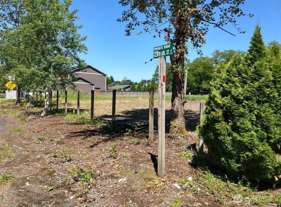 14311 120th Ave Court Property Photo 5
