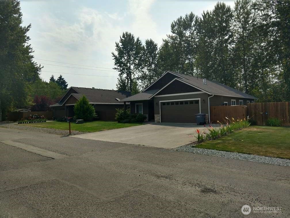 14311 120th Ave Court Property Photo 7