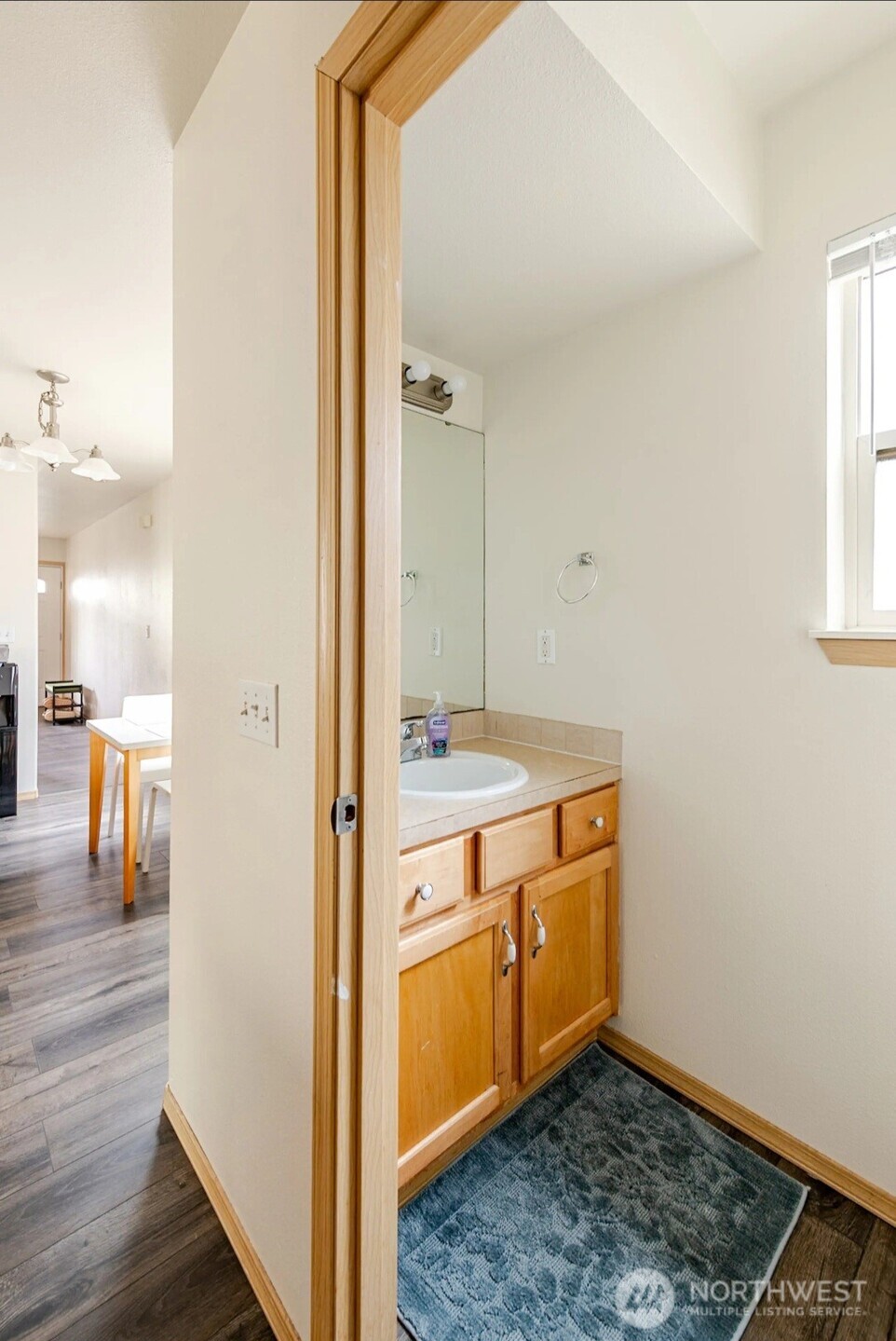 10047 17th Avenue Property Photo 5