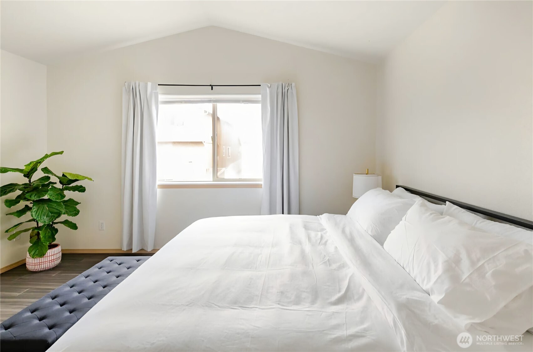 10047 17th Avenue Property Photo 12