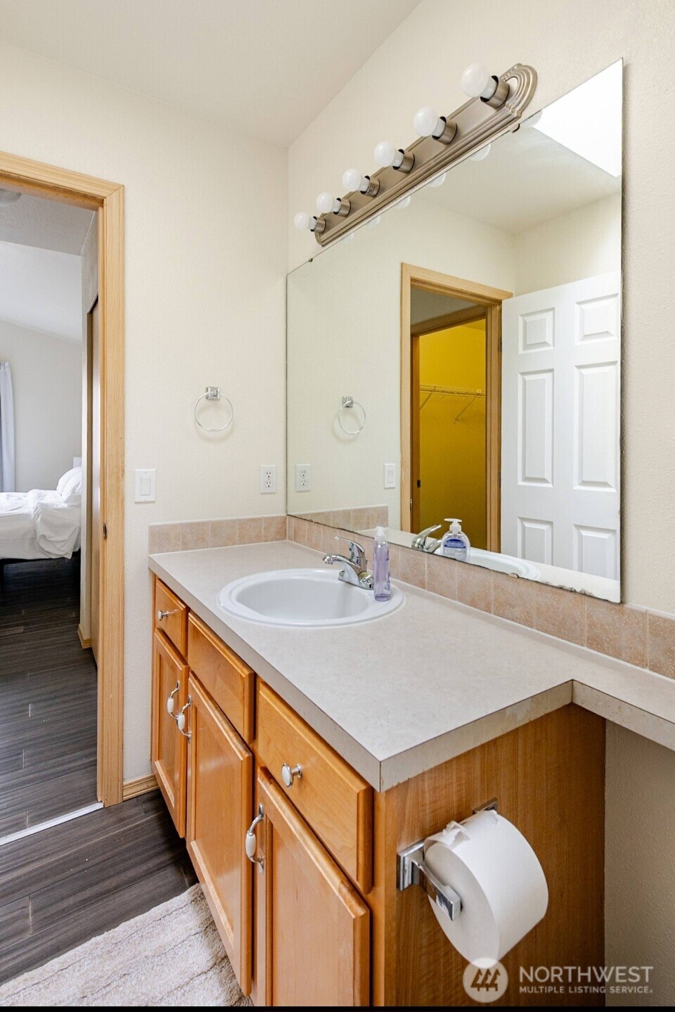 10047 17th Avenue Property Photo 16