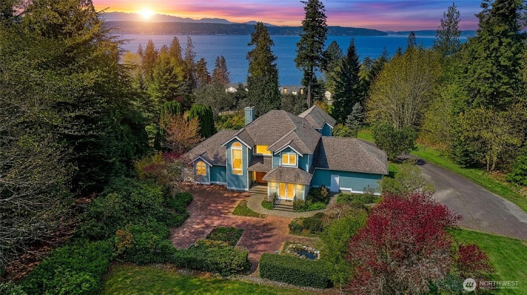 4193 S Camano Drive Property Photo 2