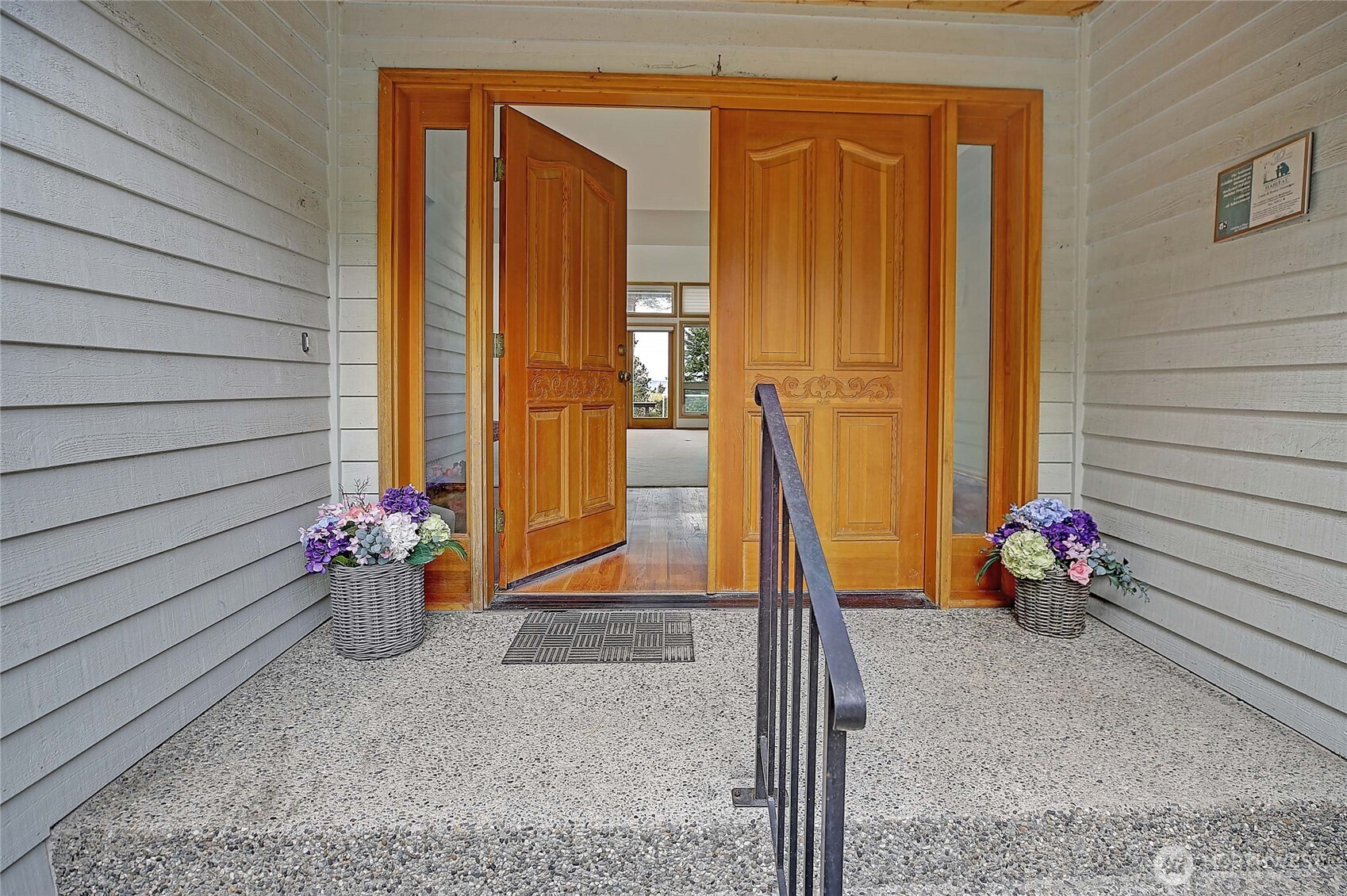 4193 S Camano Drive Property Photo 8