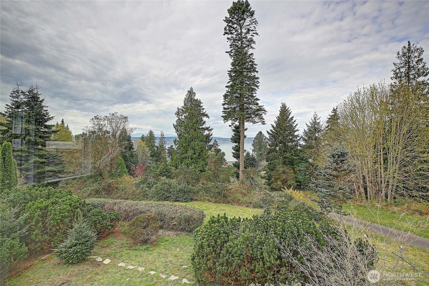 4193 S Camano Drive Property Photo 12