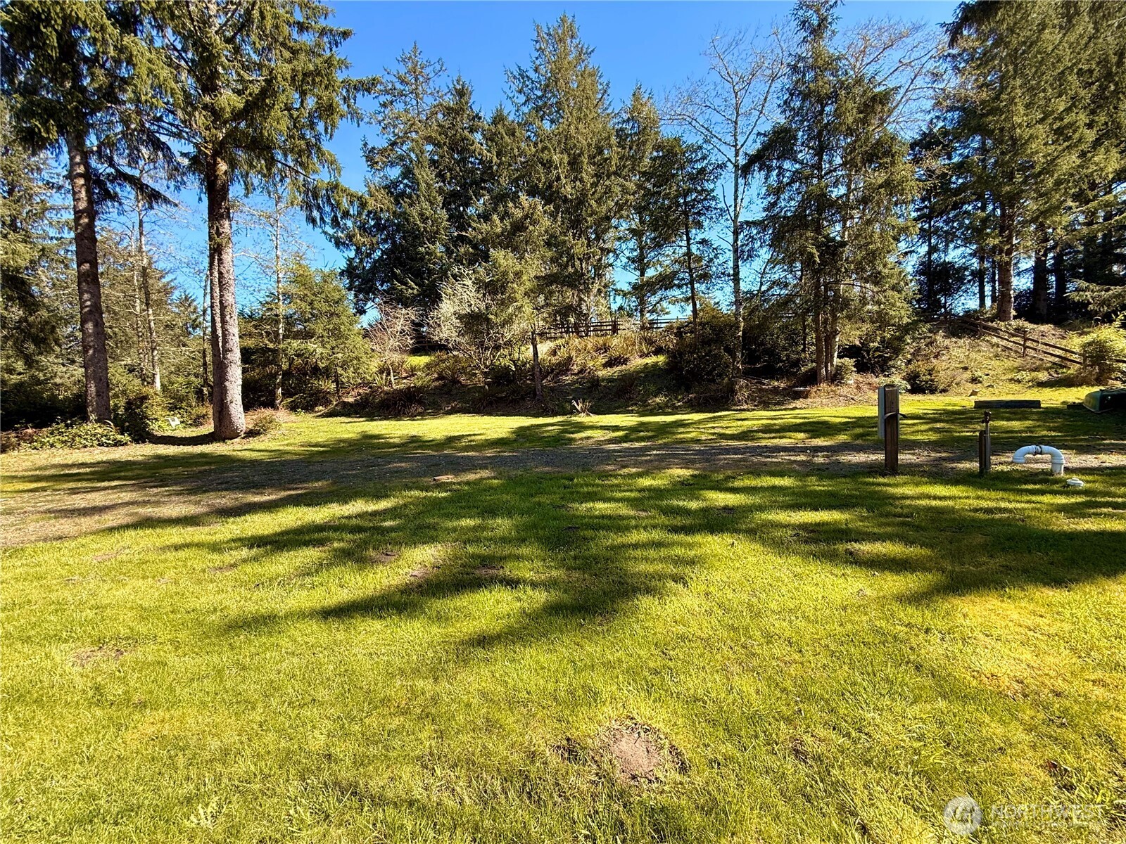 1004 Discovery Avenue Property Photo 3