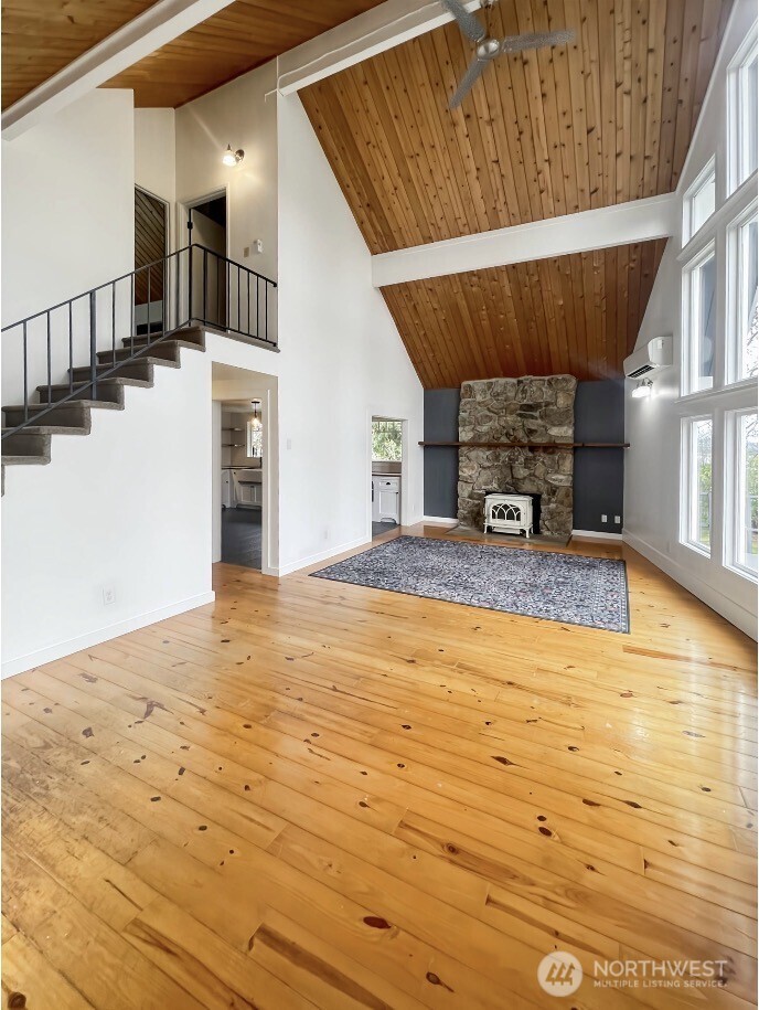 182 State Route 105 Property Photo 10
