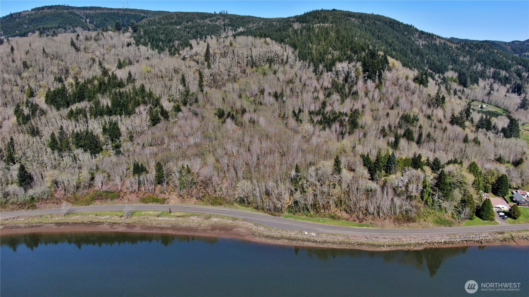 182 State Route 105 Property Photo 40