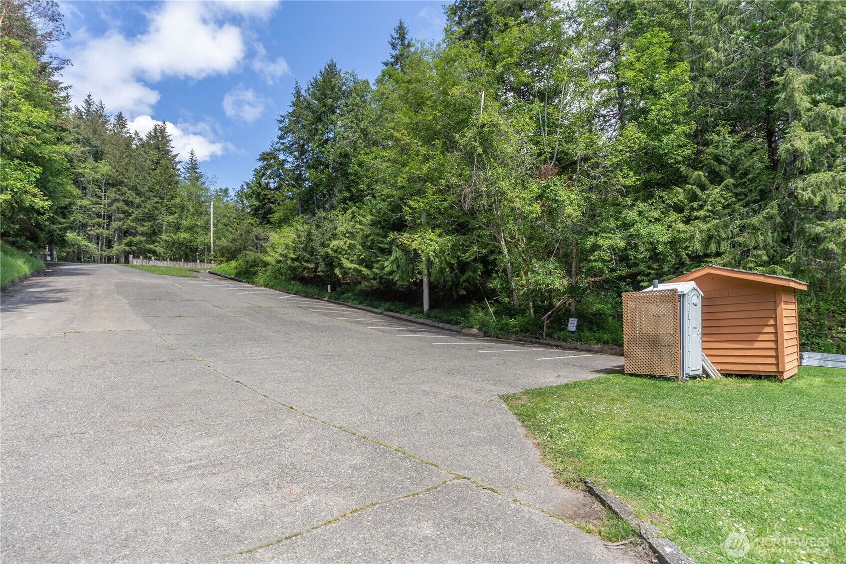 161 Oak Street Property Photo 19