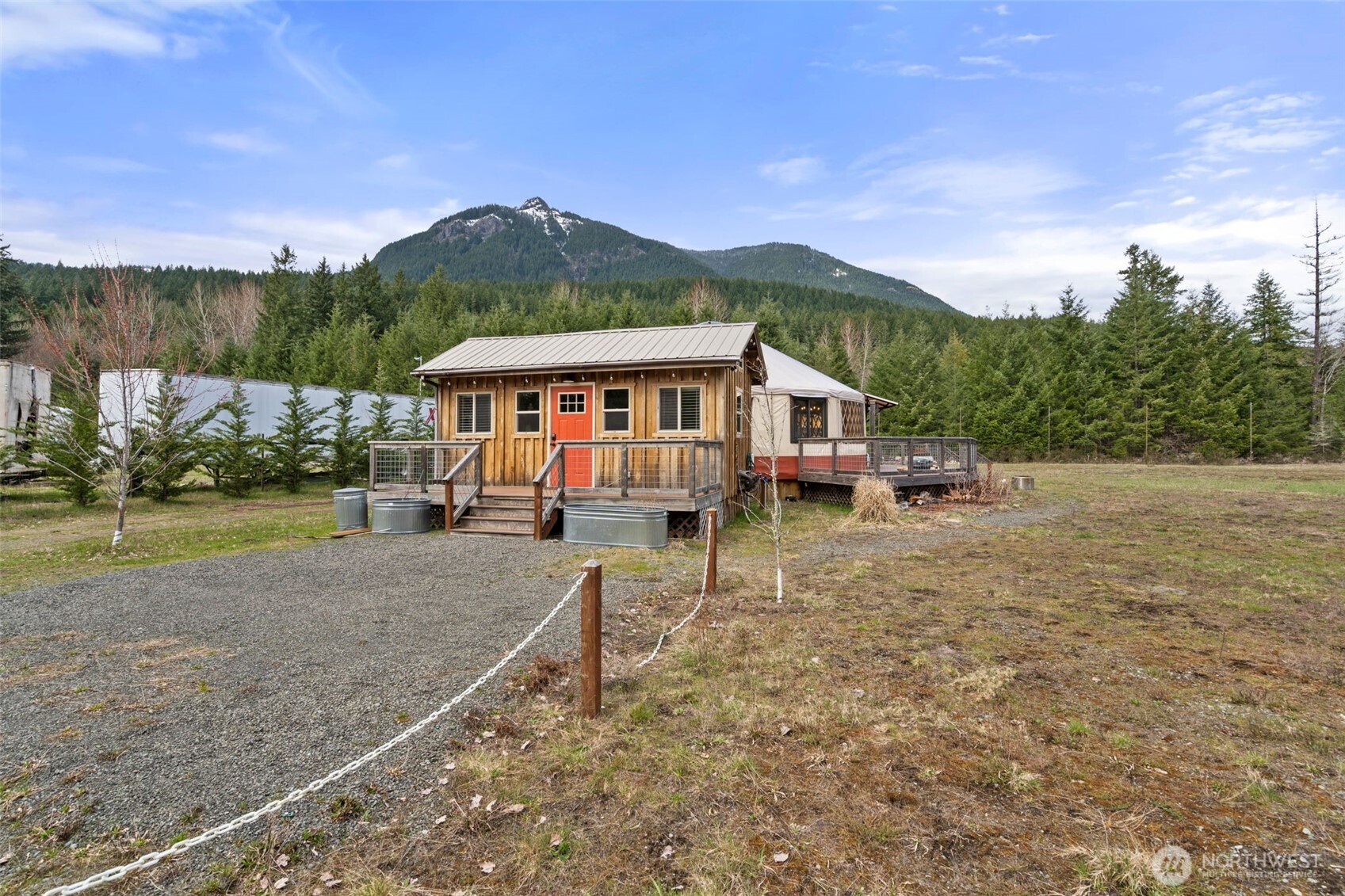 216 Eagle Peak Drive Property Photo 33