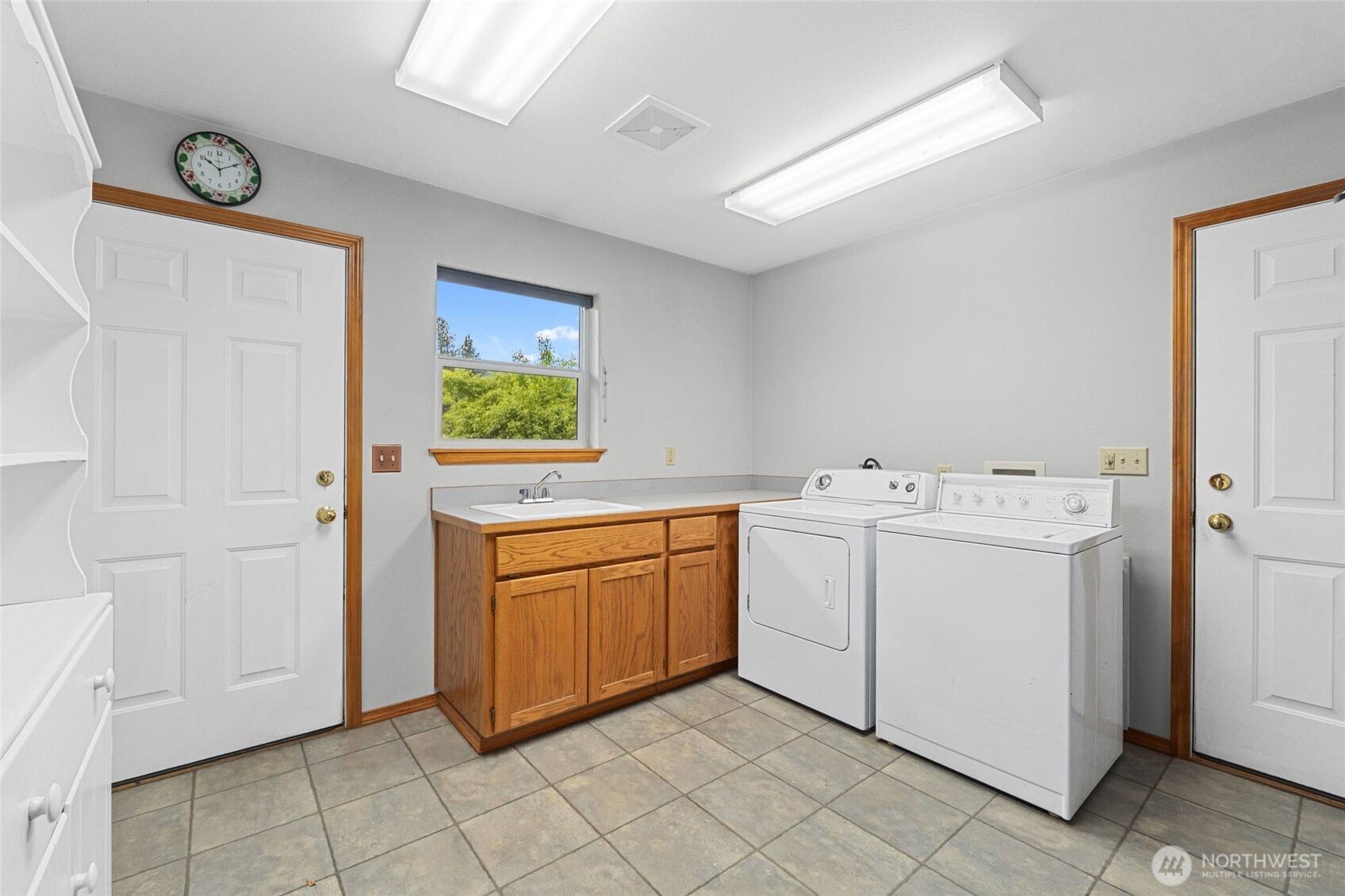 11 Echo Cove Road Property Photo 16