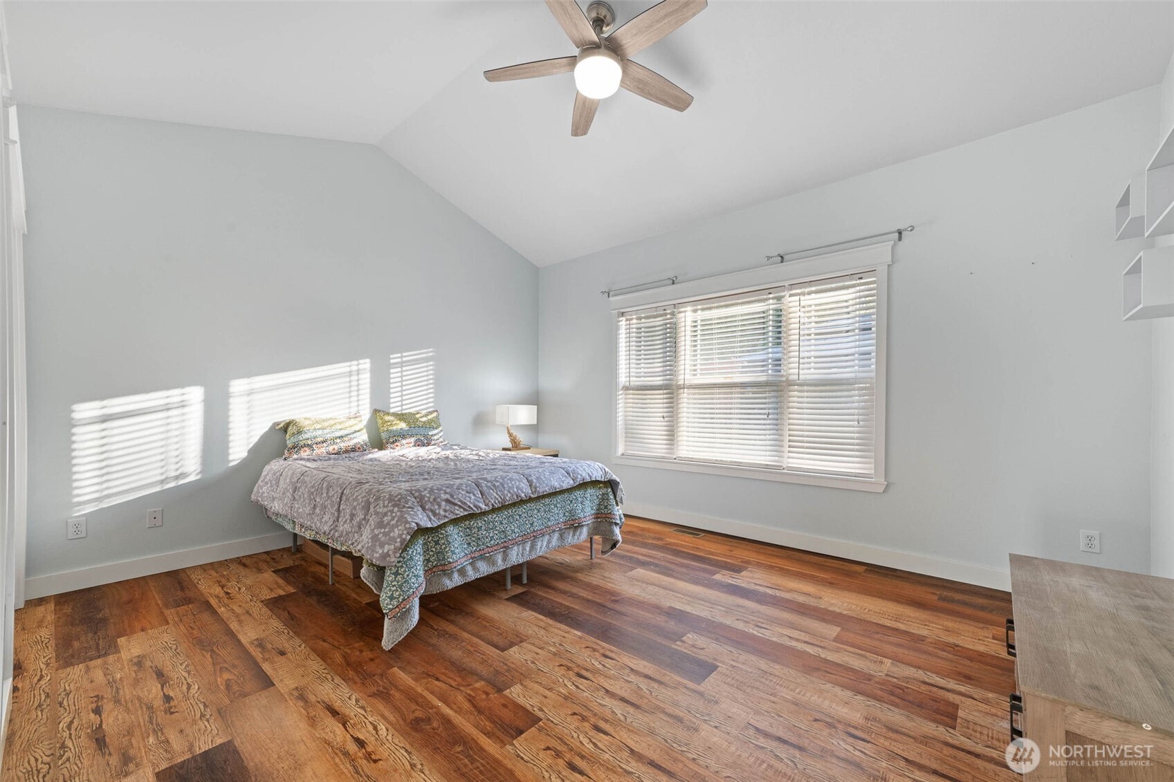 9069 Eagle Point Loop Road Property Photo 25