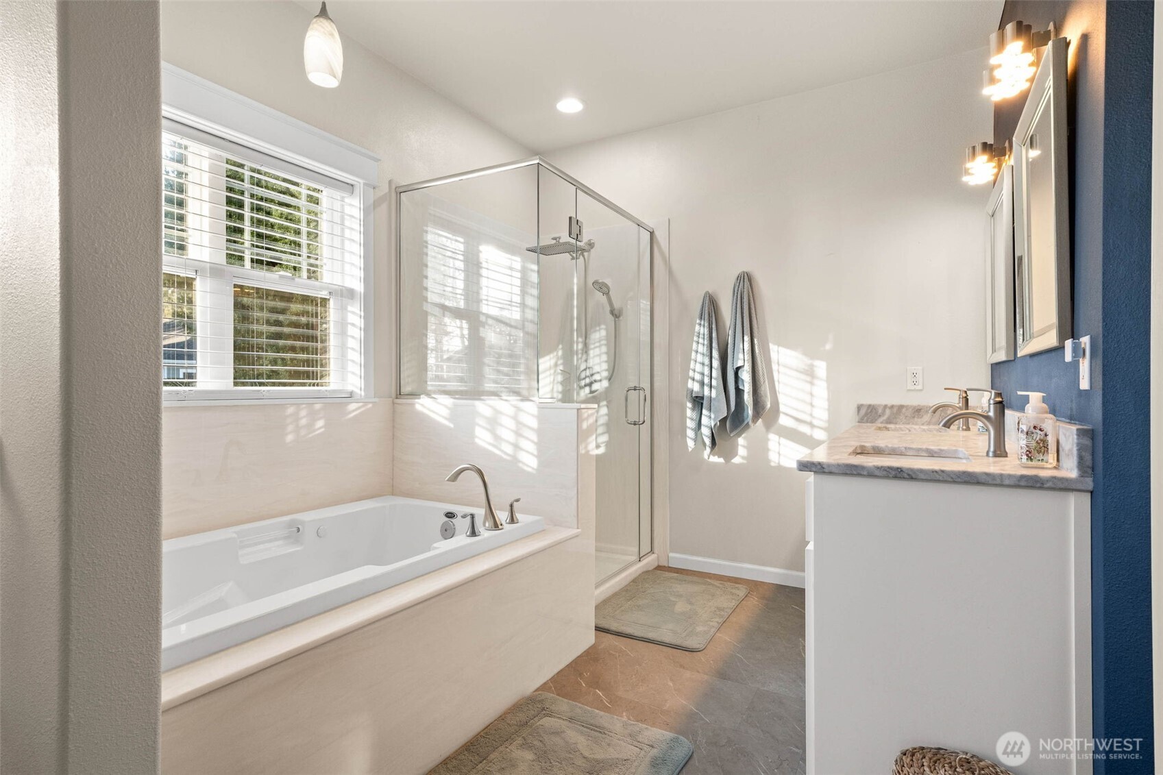9069 Eagle Point Loop Road Property Photo 28