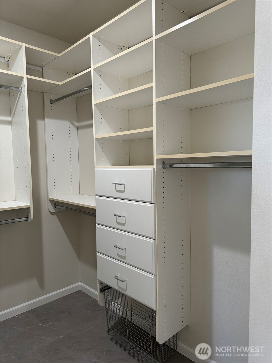 9069 Eagle Point Loop Road Property Photo 29