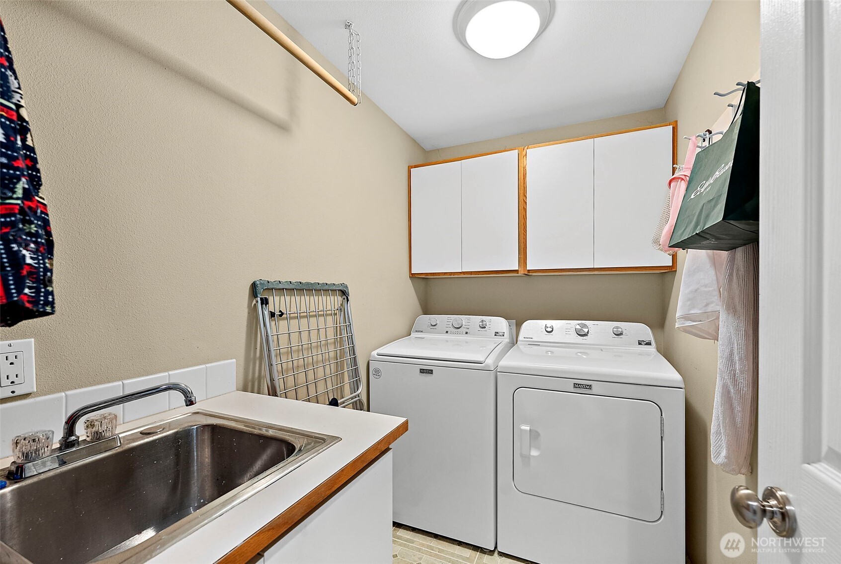 7606 19th Street Property Photo 33