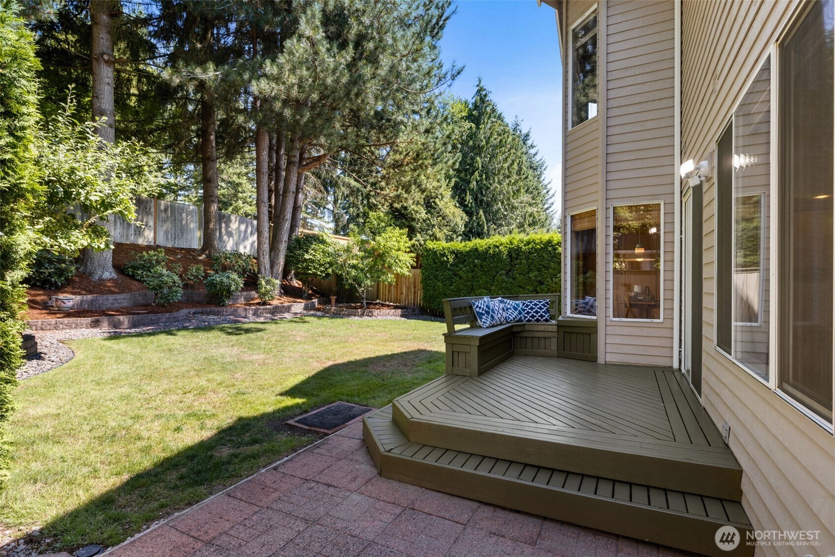 2113 162nd Place Property Photo 29