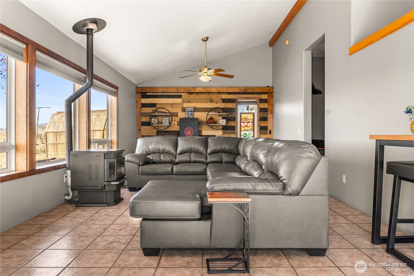 30 Tamarack Trail Property Photo 12