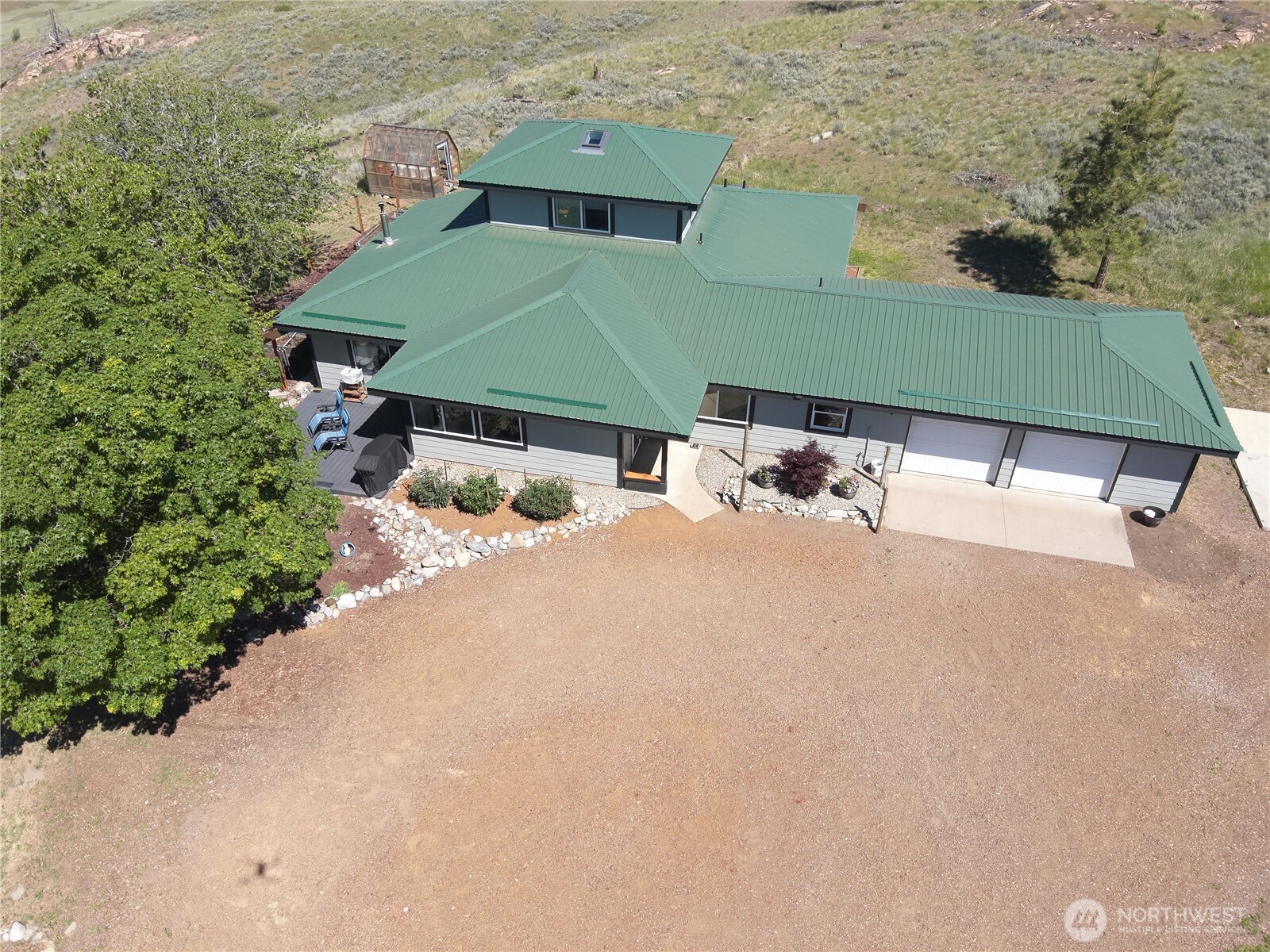 30 Tamarack Trail Property Photo 35