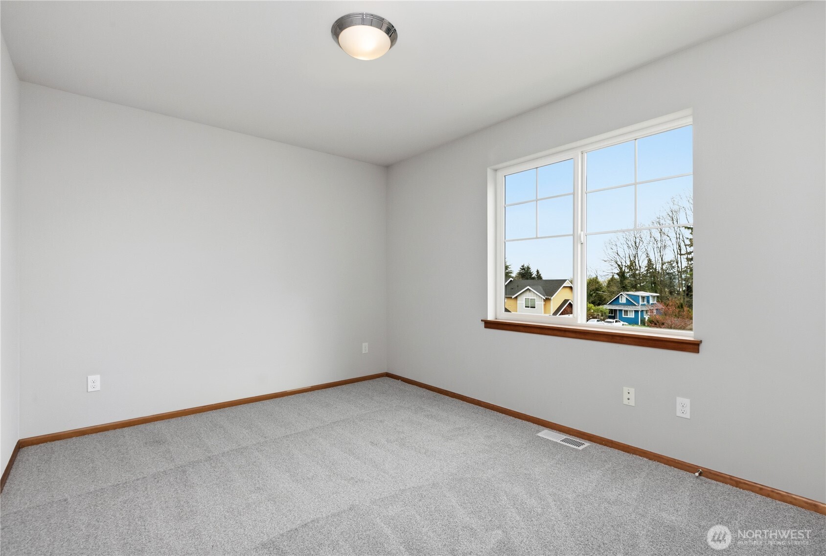 2906 S 135th Street Property Photo 17