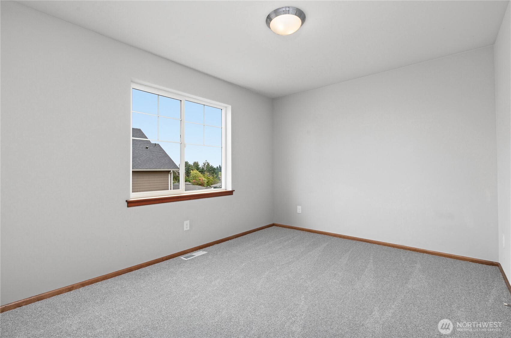 2906 S 135th Street Property Photo 18