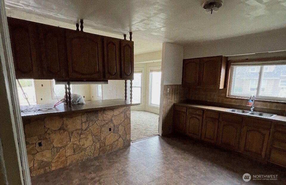 201 Emerson Avenue Property Photo 6
