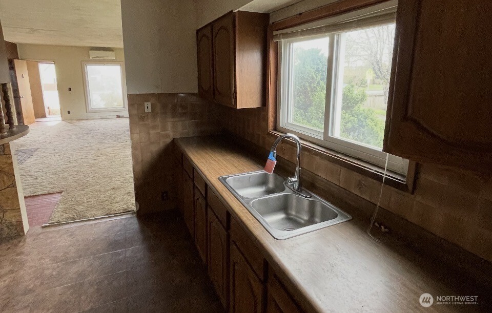 201 Emerson Avenue Property Photo 7