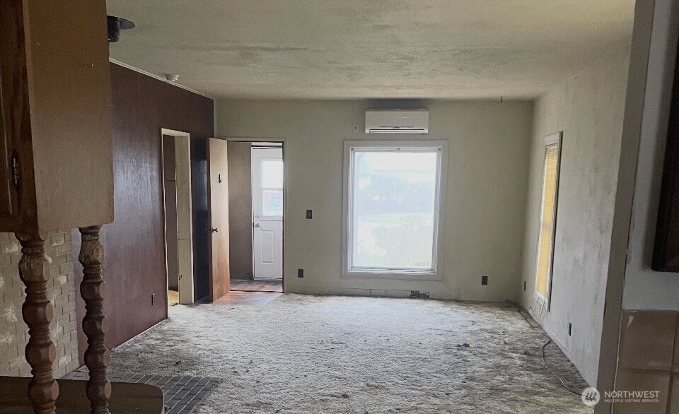 201 Emerson Avenue Property Photo 8