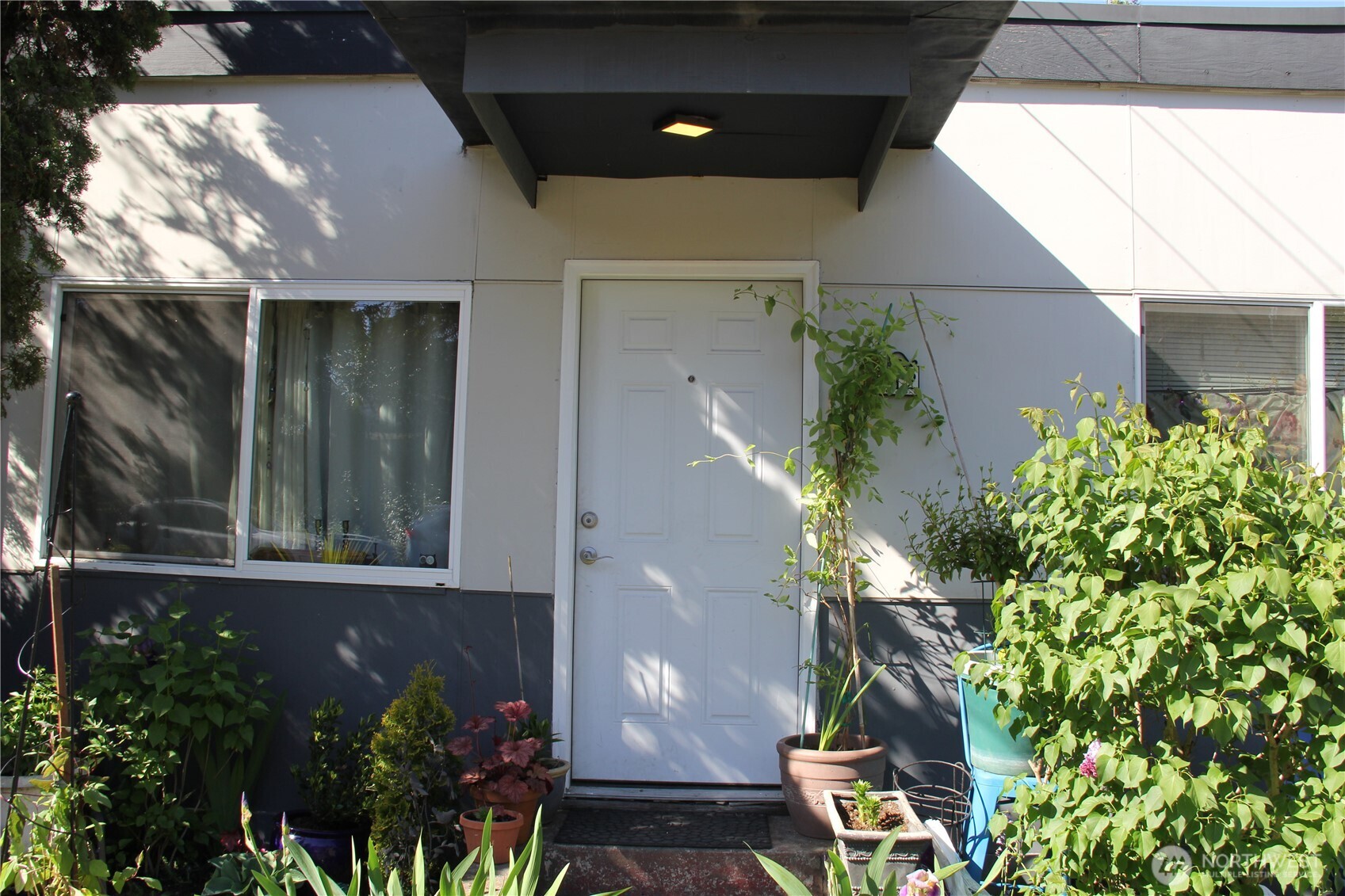 2110 Ne 85th Street Property Photo 7